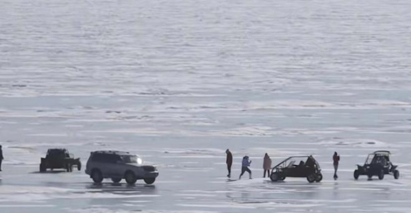 探险社快讯：贝加尔湖冰面破裂致7名中国游客遇难，总领馆紧急提醒