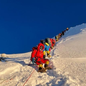 中探联快讯：362名登山者已获准攀登尼泊尔境内10座高峰